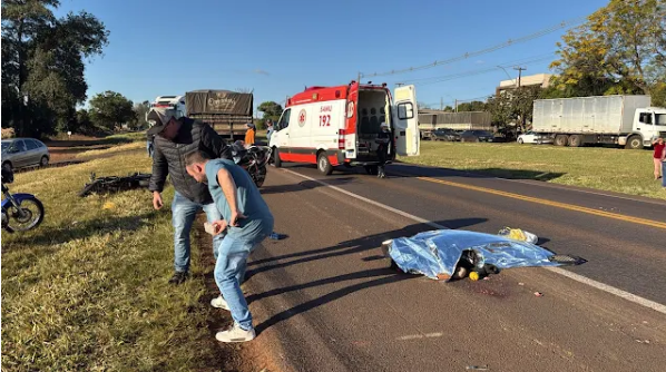 Motociclista morre em grave acidente com caminhão na BR-277.