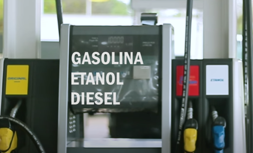 Petrobras reduz preço da gasolina a partir deste sábado.