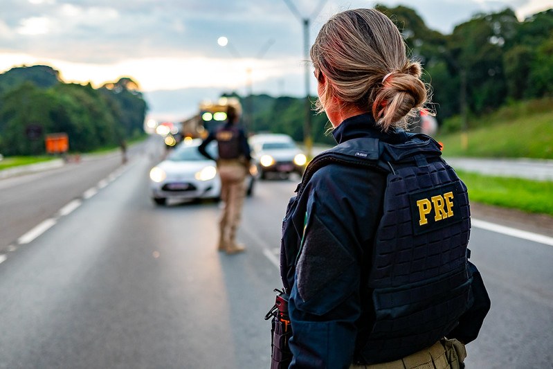 PRF inicia Operação Finados nesta sexta-feira com fiscalização reforçada nas rodovias do Paraná