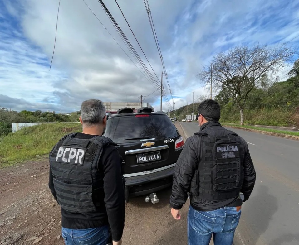 Neto de 35 anos é preso suspeito de matar o próprio avô de 92 anos e simular acidente doméstico no PR.