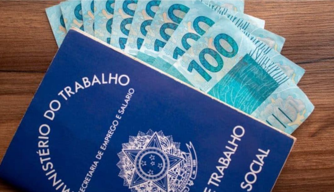 Novo Salário Mínimo Será De R$ 1.502 Em 2025