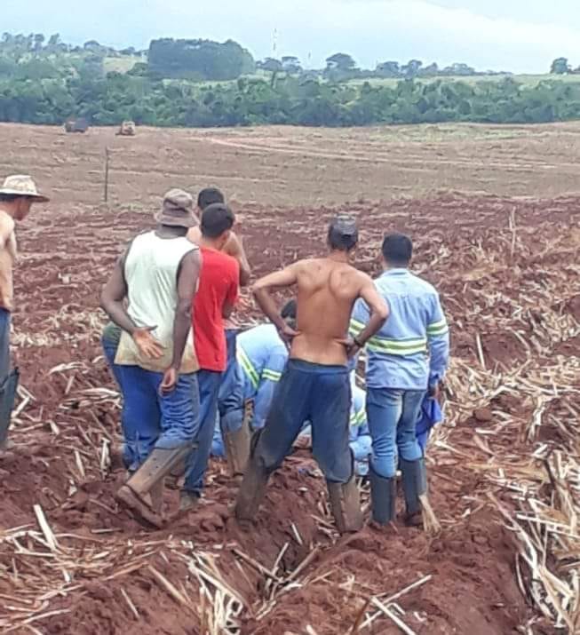 Homem morre após ser atingido por raio.