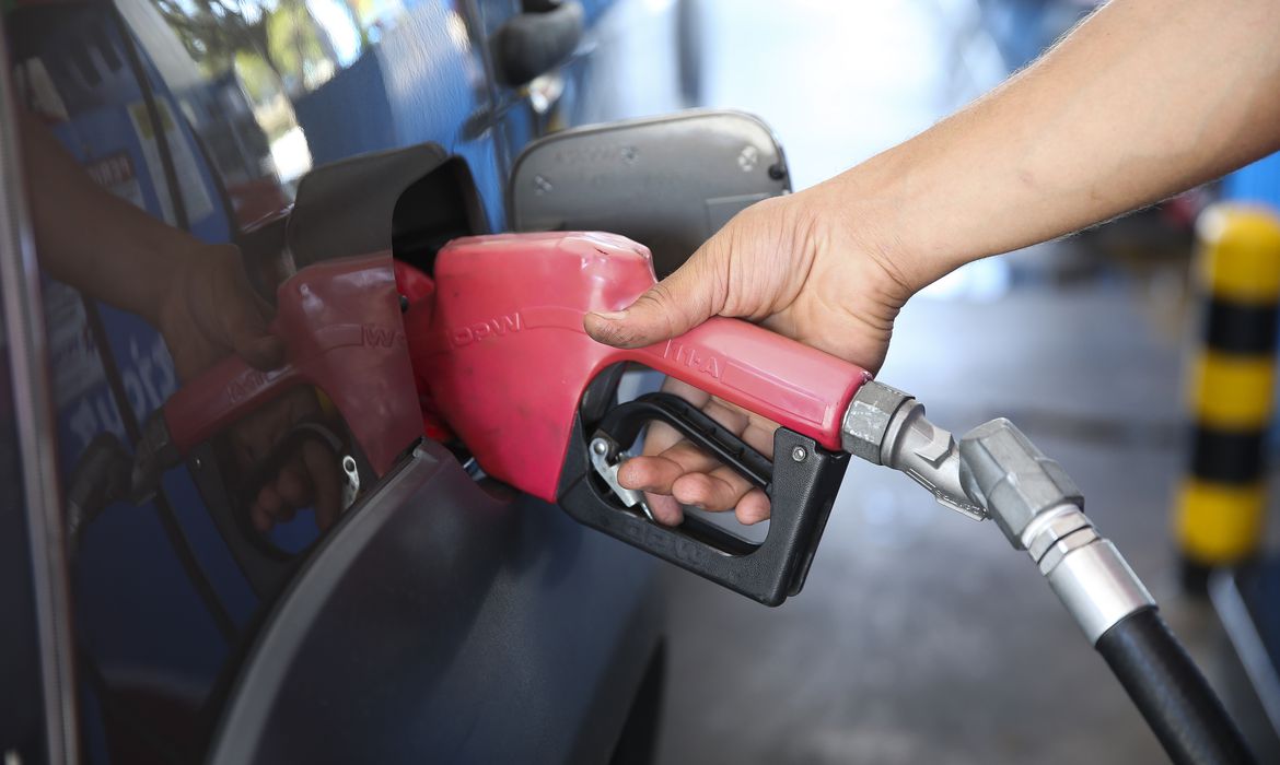 Petrobras reduz nesta quarta-feira preços da gasolina A e do diesel A.