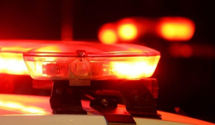 Homem esfaqueia companheira, aluga carro para fugir e morre em acidente na BR-469.
