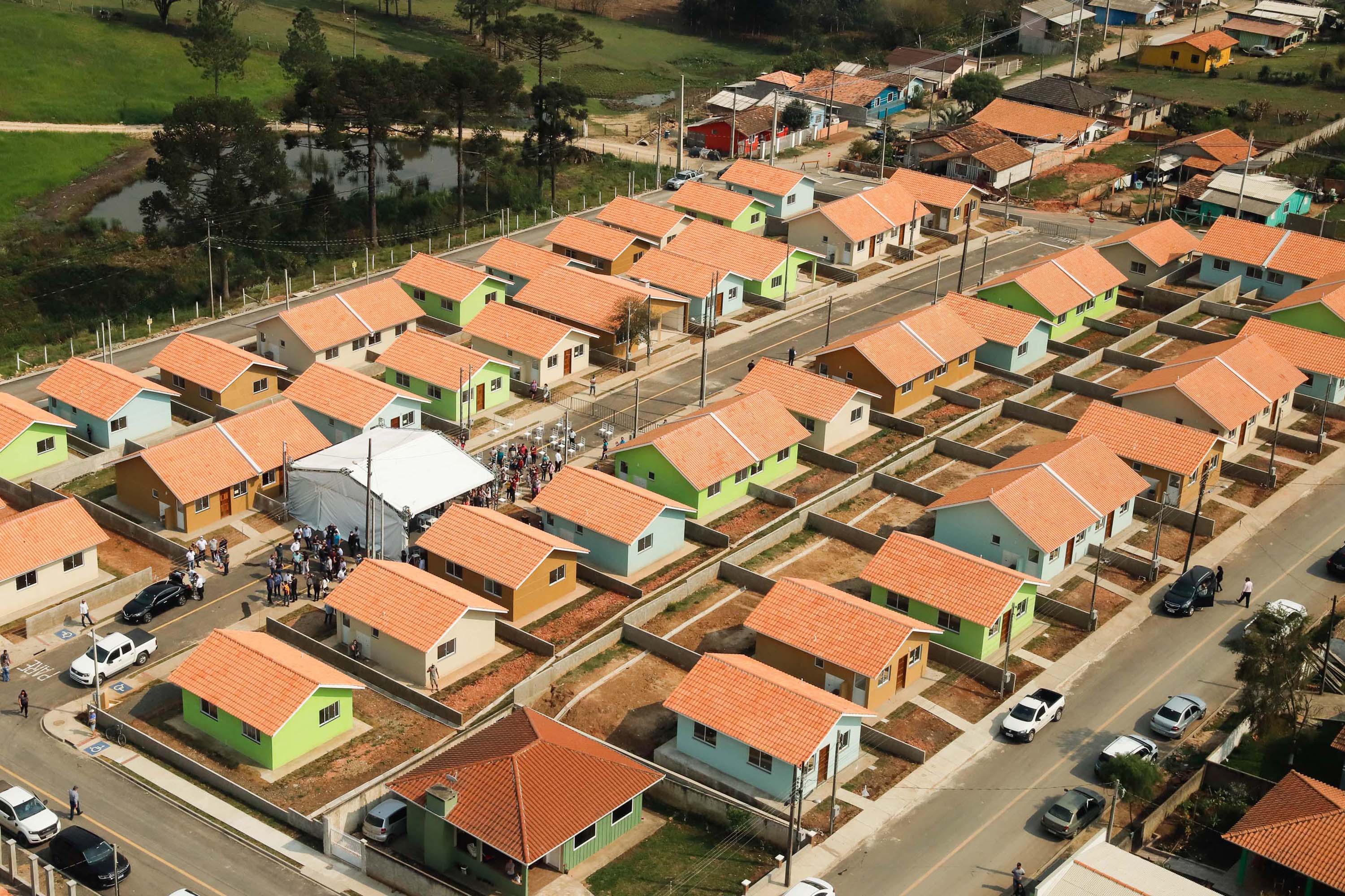 Passo a passo: Cohapar orienta como acessar subsídio de R$ 20 mil para entrada da casa própria