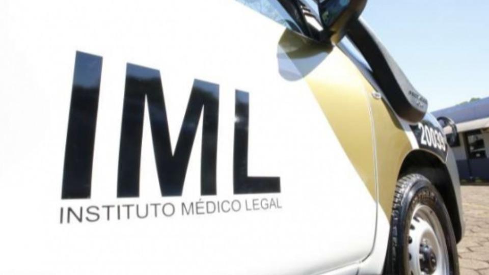 Homem morre prensado por trator contra palanque de cerca em Braganey