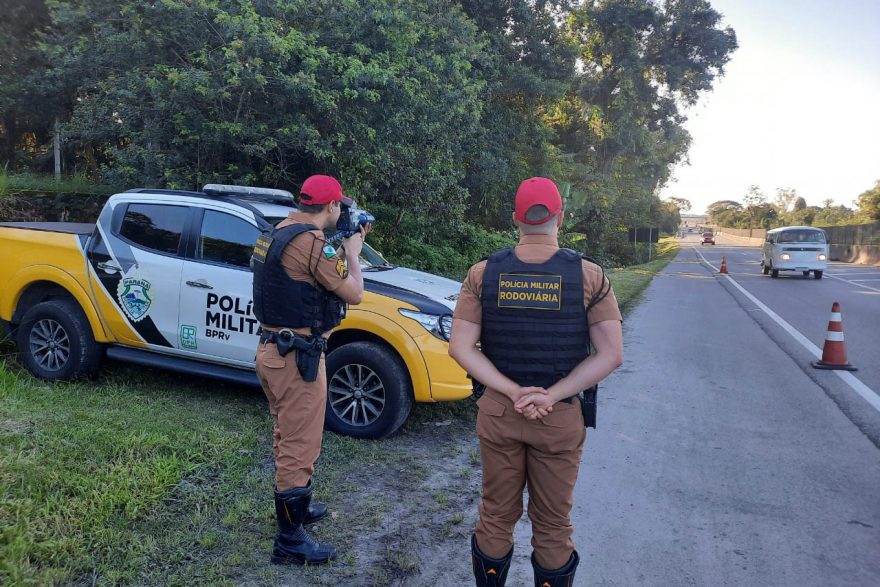 Polícia Rodoviária vai intensificar fiscalizações durante o feriado.