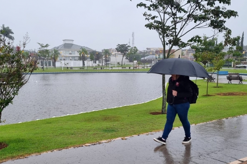 Frio chega com força e Campina da Lagoa pode ter fenômeno raro nesta quarta: mínima invertida