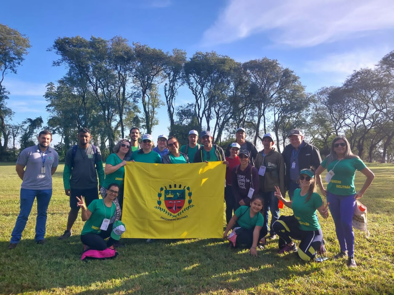 Prefeitura e IDR-Paraná realizam a 2ª caminhada internacional na natureza em Altamira do Paraná.