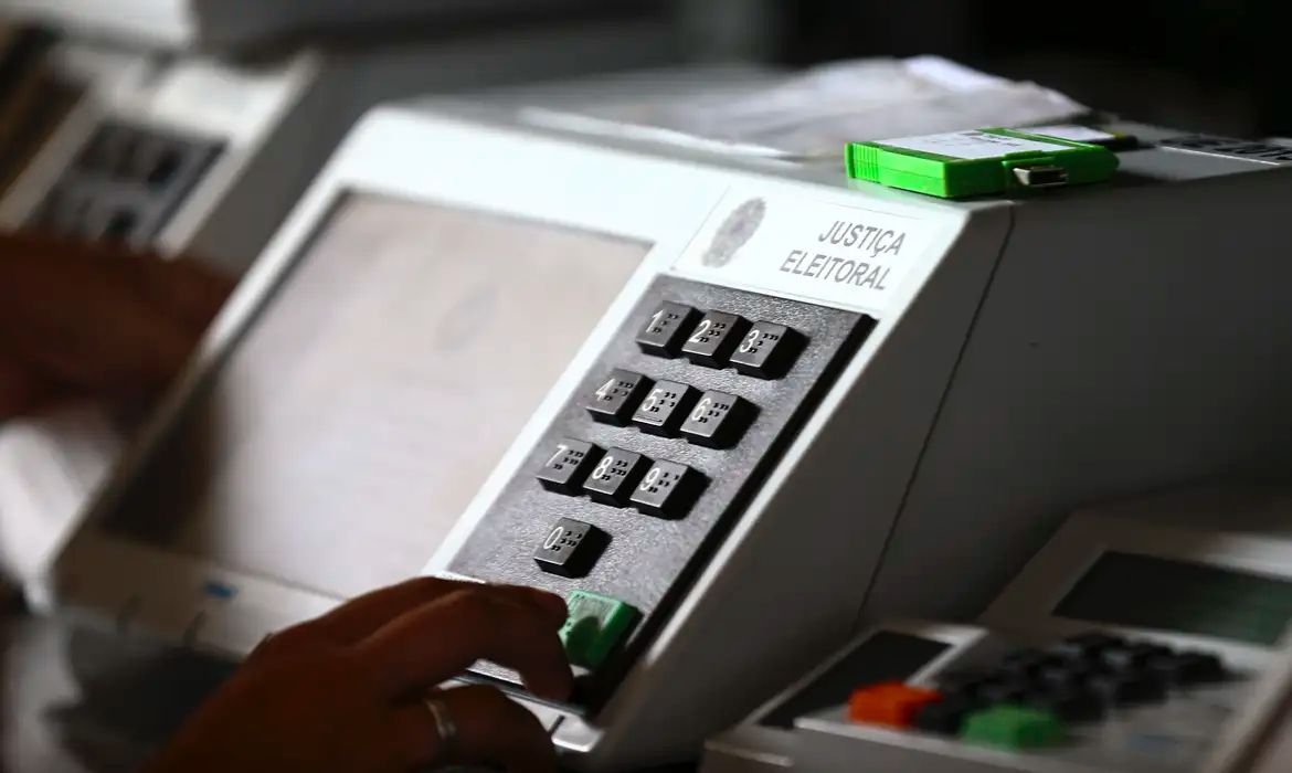 Aberto o prazo para transferência temporária de local de votação.
