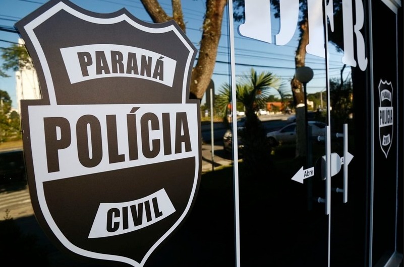 Homem é preso após estuprar e engravidar menina de 13 anos.